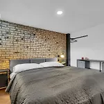 Designer Loft - Modern & Chic 公寓 *