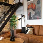 Designer Loft - Modern & Chic 公寓