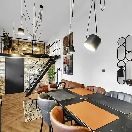 Designer Loft - Modern & Chic Bratislava