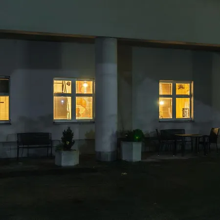 Lägenhet Designer Loft - Modern & Chic Bratislava