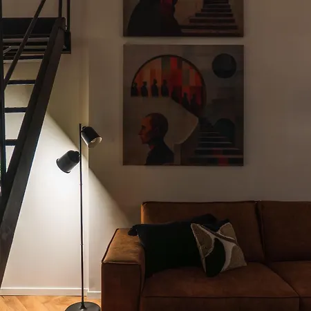 Designer Loft - Modern & Chic Апартаменти
