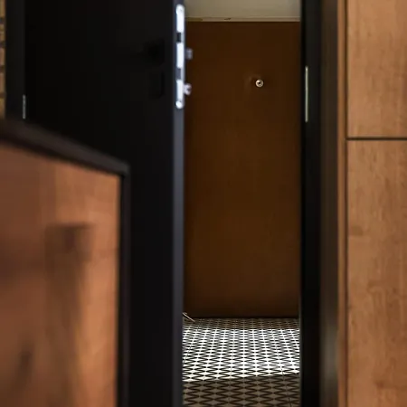 Designer Loft - Modern & Chic Апартаменти