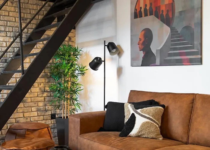 Designer Loft - Modern & Chic Apartament