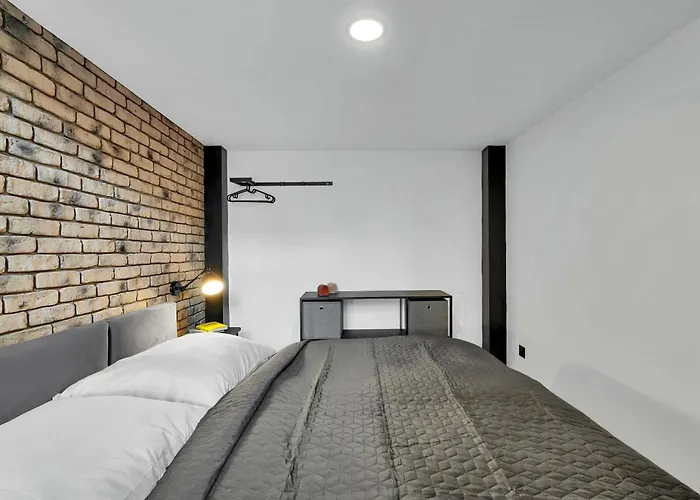 Designer Loft - Modern & Chic Apartament